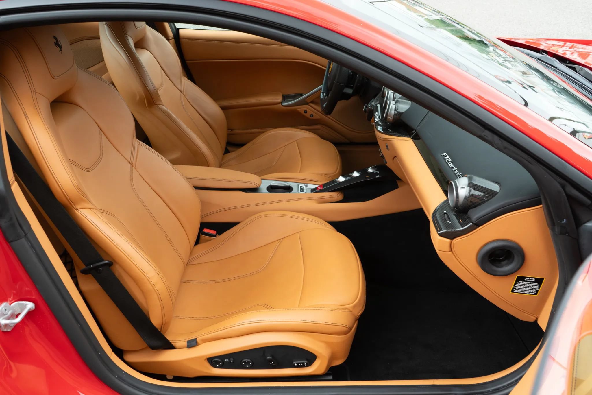 Used 2017 Ferrari F12 Berlinetta RWD image 27