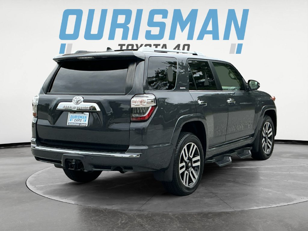 Used 2024 Toyota 4Runner Limited AWD/4WD image 7