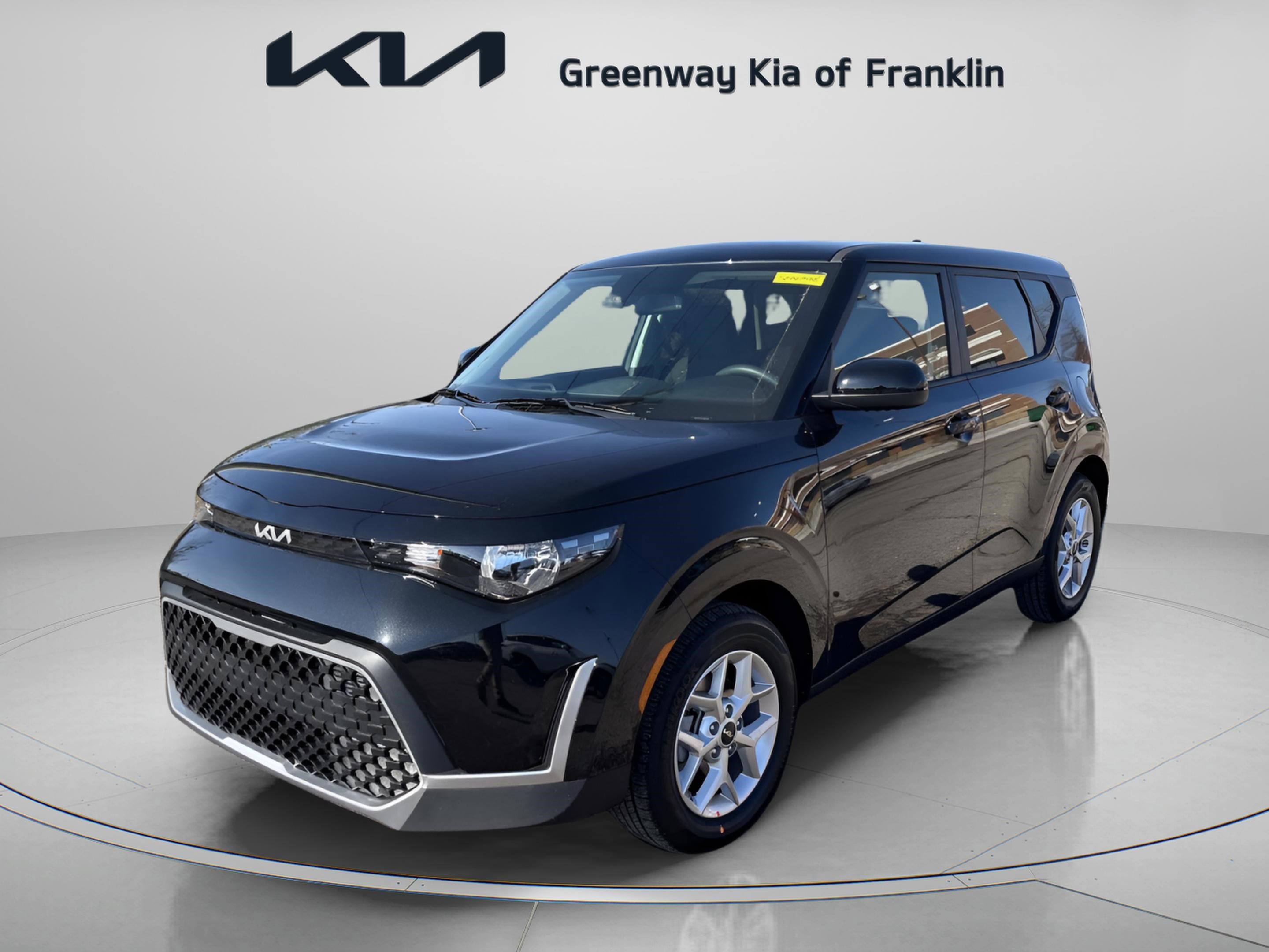 New 2025 Kia Soul LX image 3