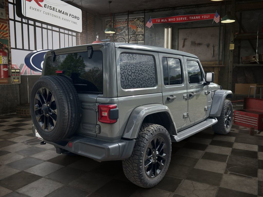 Used 2021 Jeep Wrangler Unlimited Sahara w/ Cold Weather Group AWD/4WD image 6