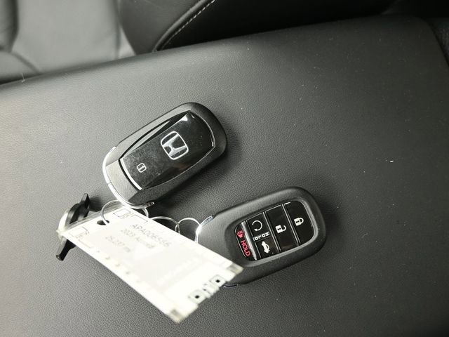 Used 2023 Honda Accord EX-L image 9