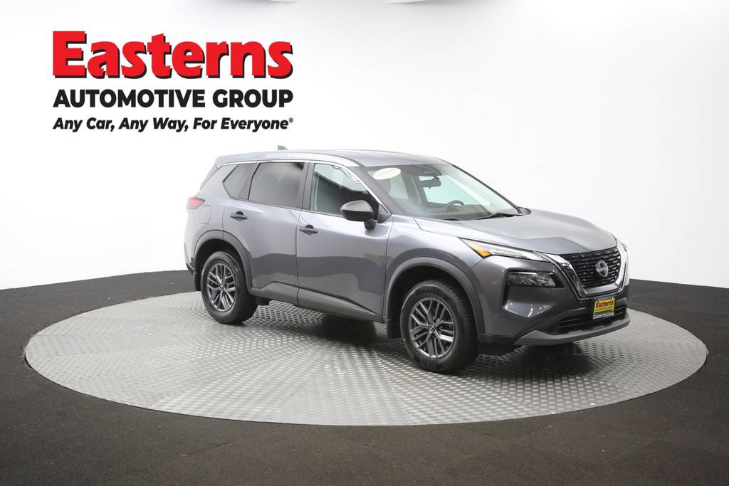Used 2023 Nissan Rogue S AWD/4WD image 49