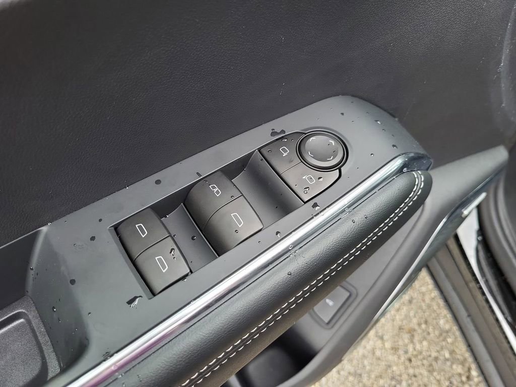 New 2025 GMC Acadia Elevation w/ Elevation Premium Package image 13