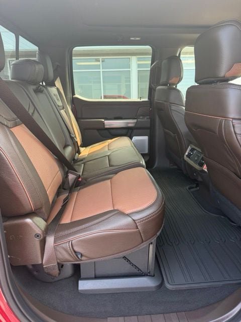 New 2026 Ford F350 King Ranch w/ Chrome Package AWD/4WD image 16