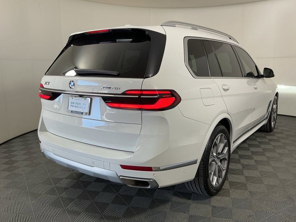 Certified 2024 BMW X7 xDrive40i image 5