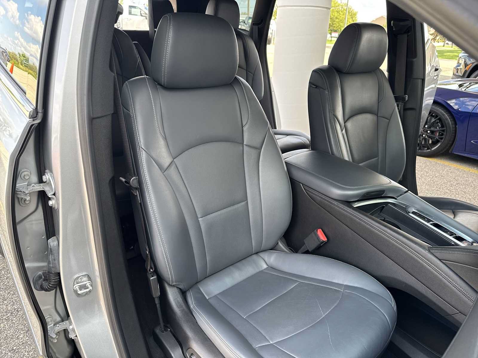 Certified 2022 Buick Enclave Premium AWD/4WD image 25