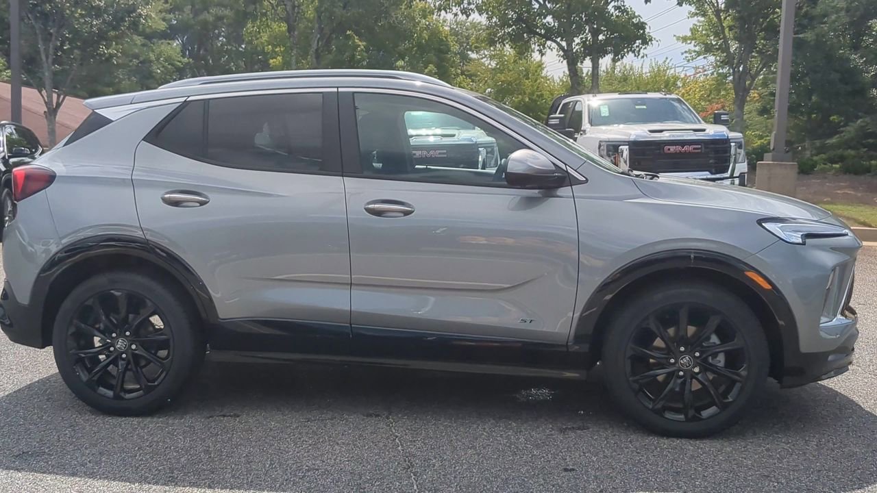 Used 2026 Buick Encore GX Sport Touring w/ Experience Buick Package image 9