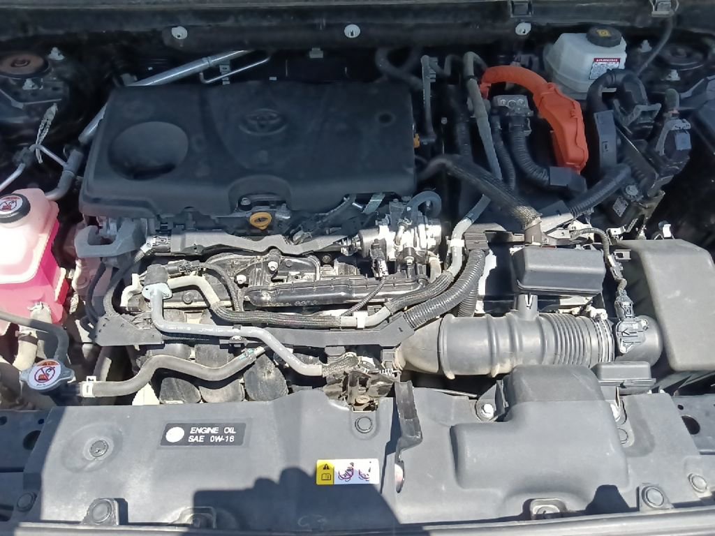Used 2022 Toyota RAV4 LE AWD/4WD image 33
