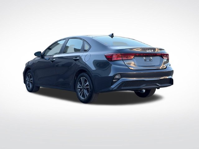 Certified 2024 Kia Forte LXS FWD image 7