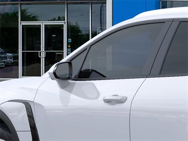 New 2025 Chevrolet Blazer EV LT image 12