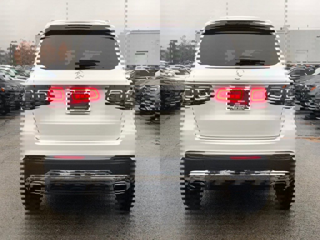 Used 2022 Mercedes-Benz GLC 300 GLC 300 w/ Driver Assistance Package image 5