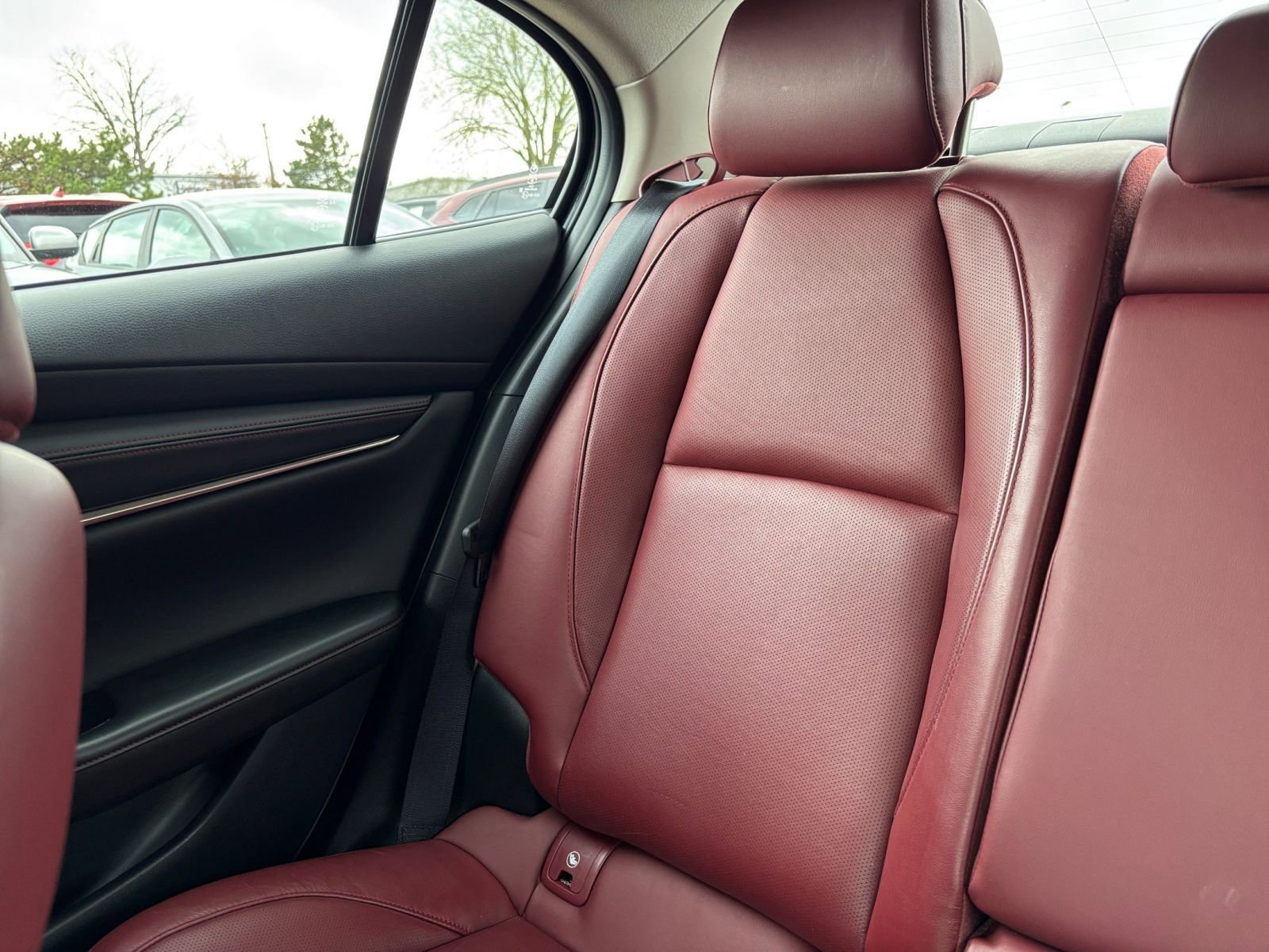 Used 2025 MAZDA MAZDA3 s image 40