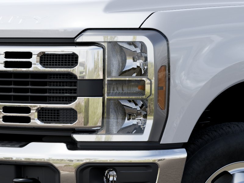 New 2027 Ford F350 XLT w/ FX4 Off-Road Package AWD/4WD image 18