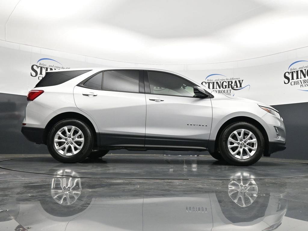 Used 2019 Chevrolet Equinox LS image 24