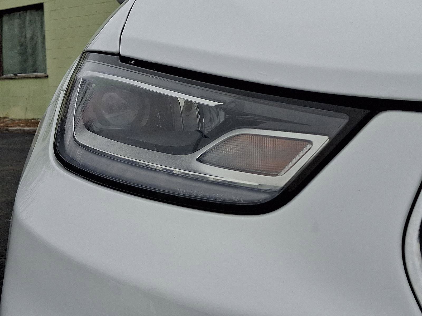 Certified 2021 Chrysler Pacifica Limited image 9