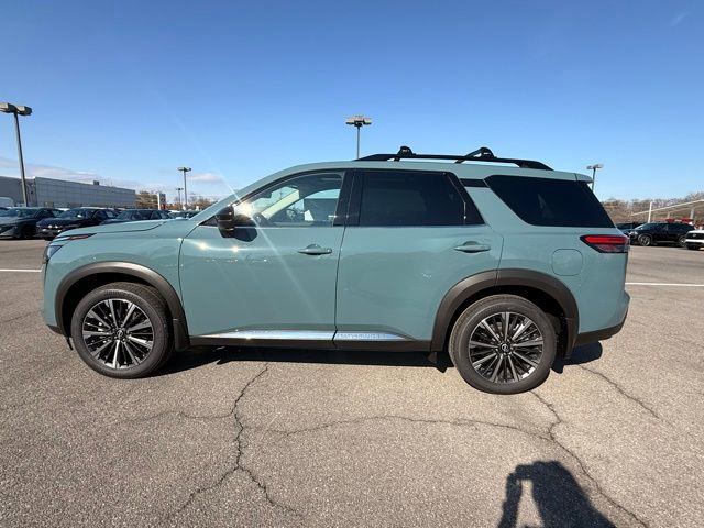 New 2026 Nissan Pathfinder Platinum w/ Cargo Package image 8