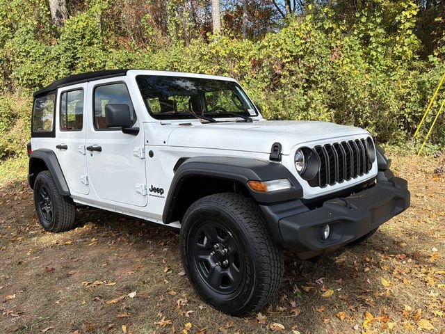Used 2024 Jeep Wrangler Sport image 3