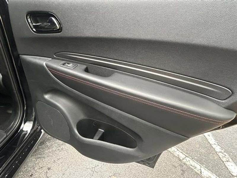 Used 2024 Dodge Durango GT image 22