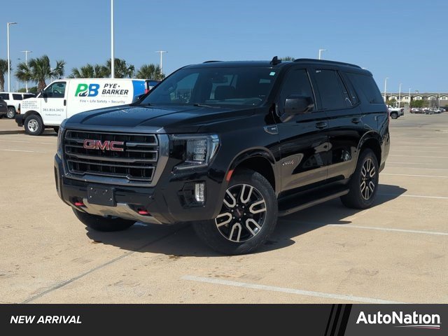 Used 2024 GMC Yukon AT4 w/ Technology Package image 1