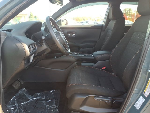 Used 2024 Honda HR-V Sport image 12