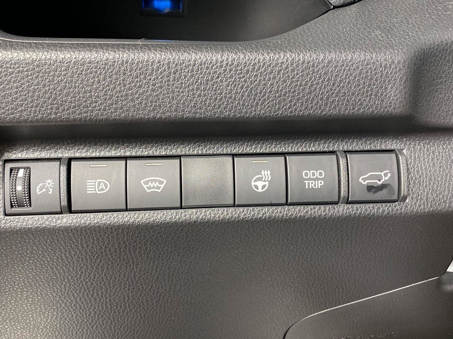 Used 2024 Toyota RAV4 XSE w/ Weather Package AWD/4WD image 24