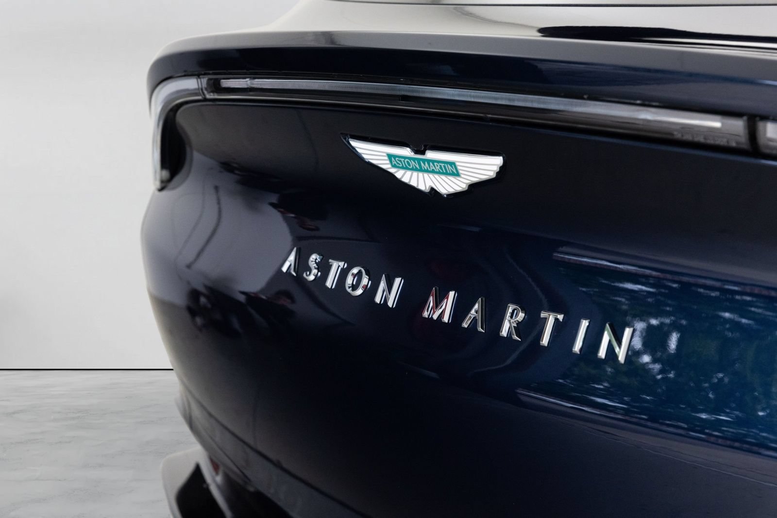 New 2026 Aston Martin DBX S AWD/4WD image 11