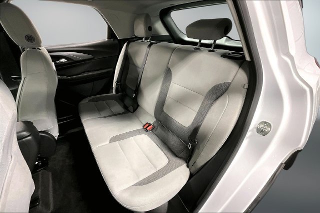 Used 2024 Chevrolet TrailBlazer LS FWD image 20