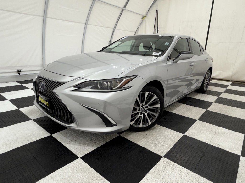 Used 2021 Lexus ES 300h w/ Premium Package