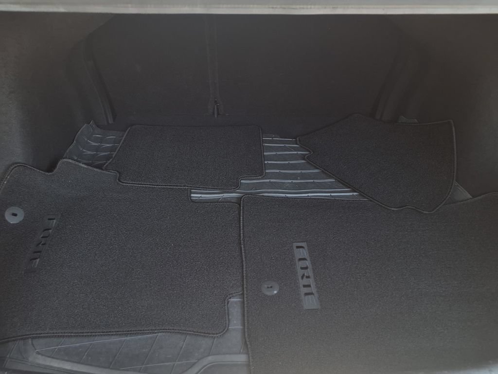 Used 2020 Kia Forte LXS FWD image 6
