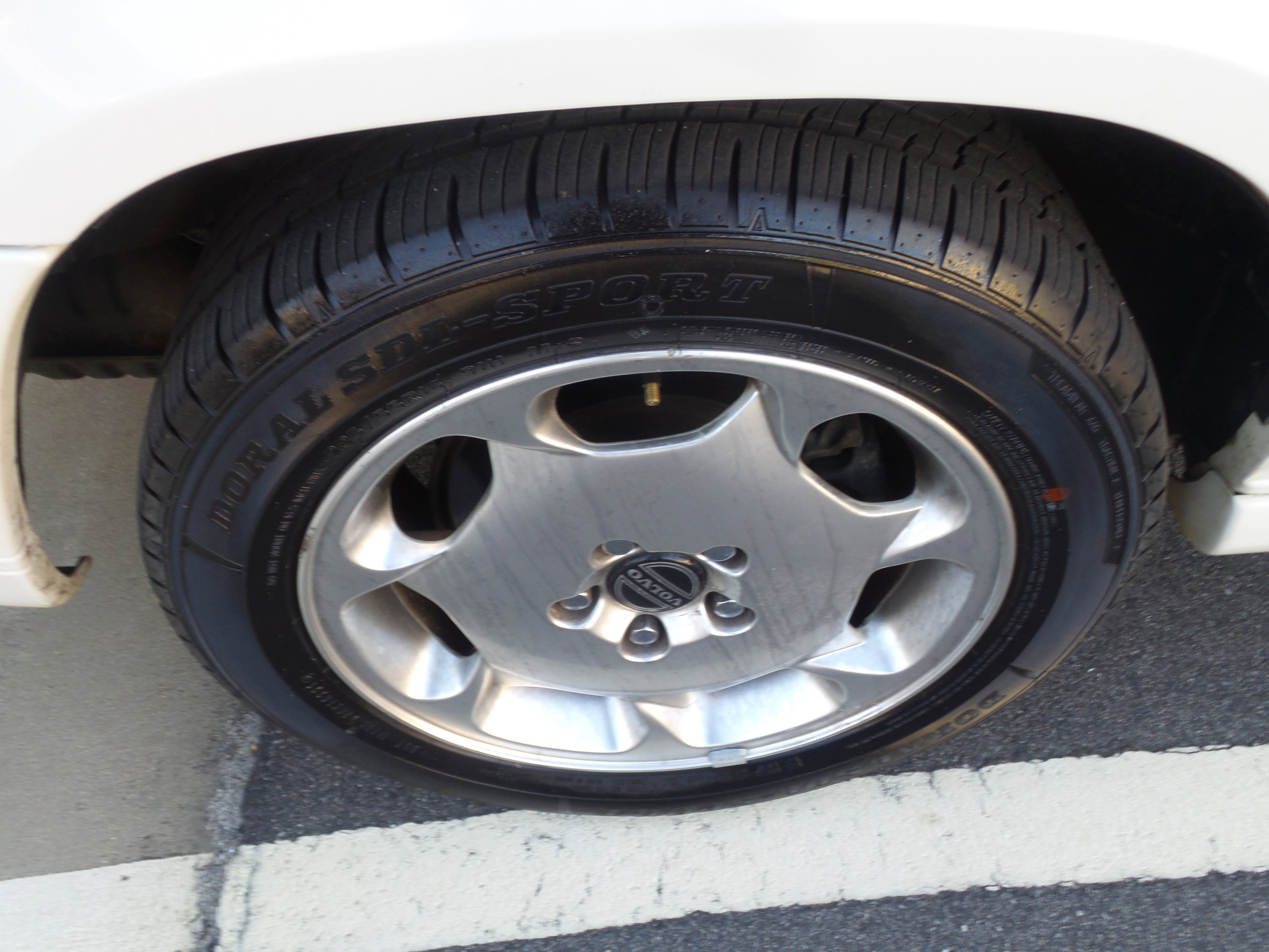 Used 1997 Volvo 960 Sedan image 83