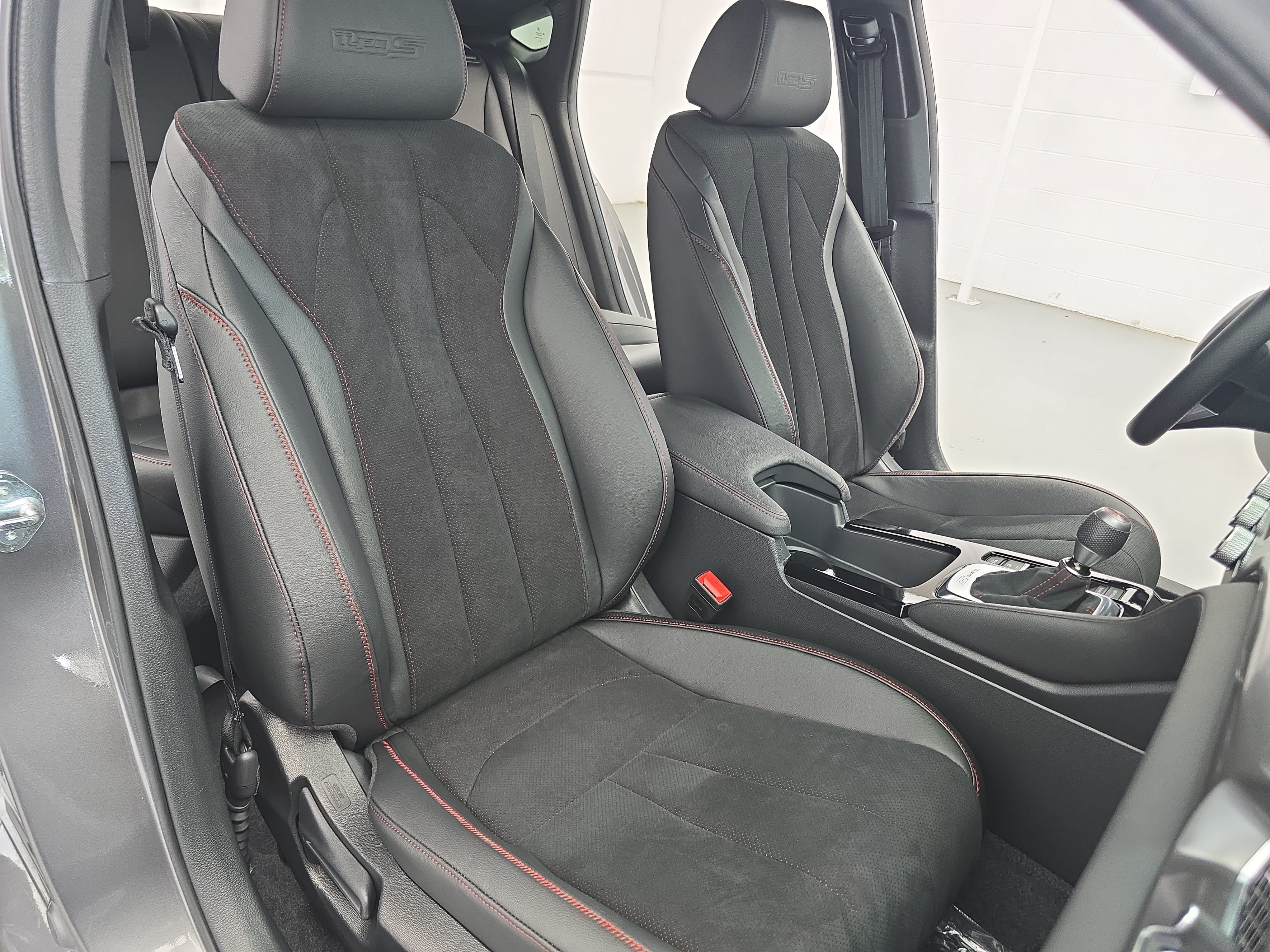 Used 2025 Acura Integra Type S FWD image 10
