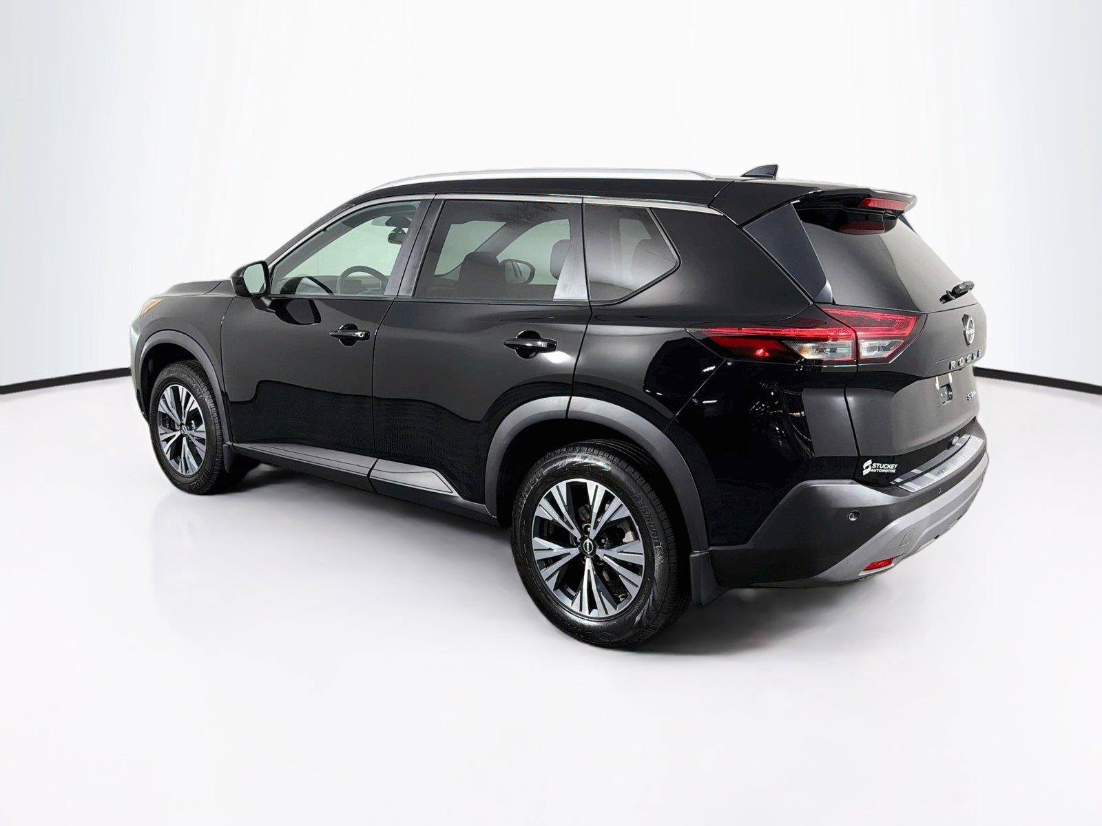 Used 2023 Nissan Rogue SV w/ SV Premium B Package AWD/4WD image 9