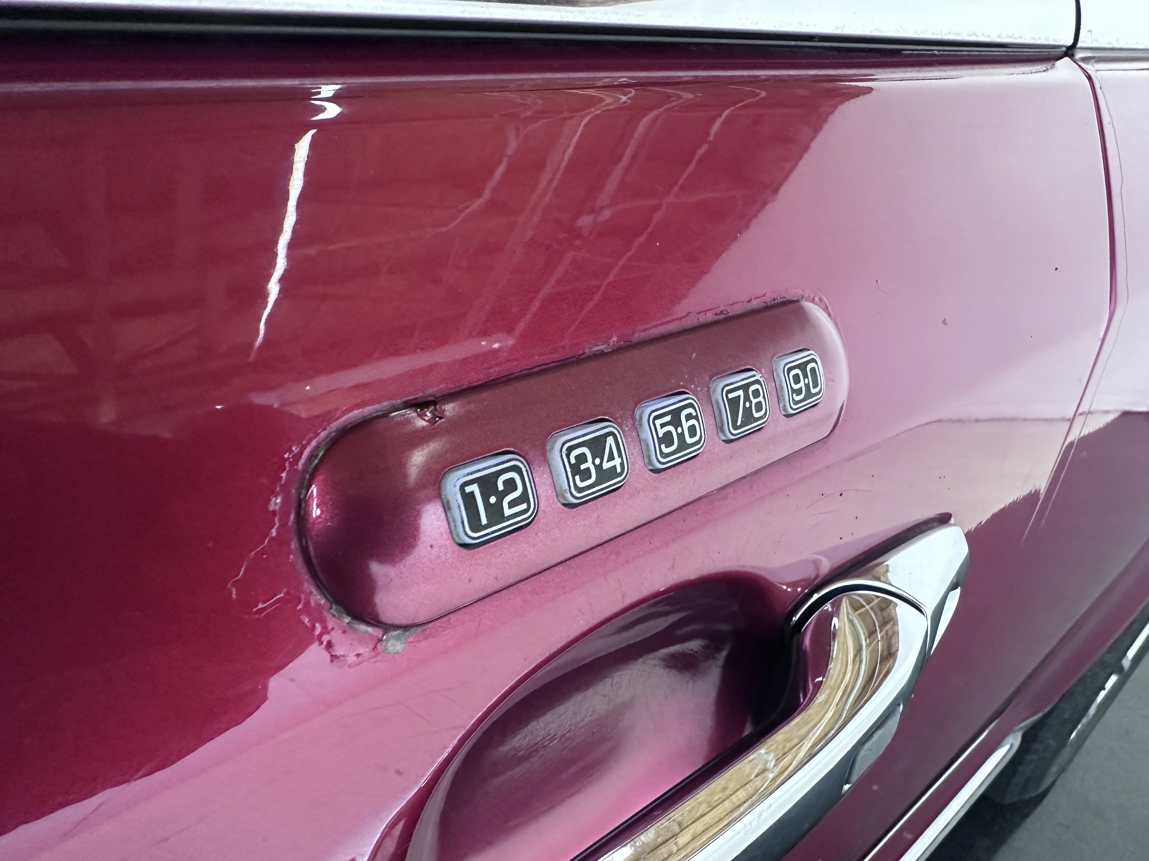 Used 2011 Lincoln MKX 2WD w/ 101A Rapid Spec Order Code image 44