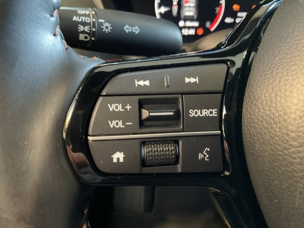 Used 2024 Honda HR-V Sport image 12