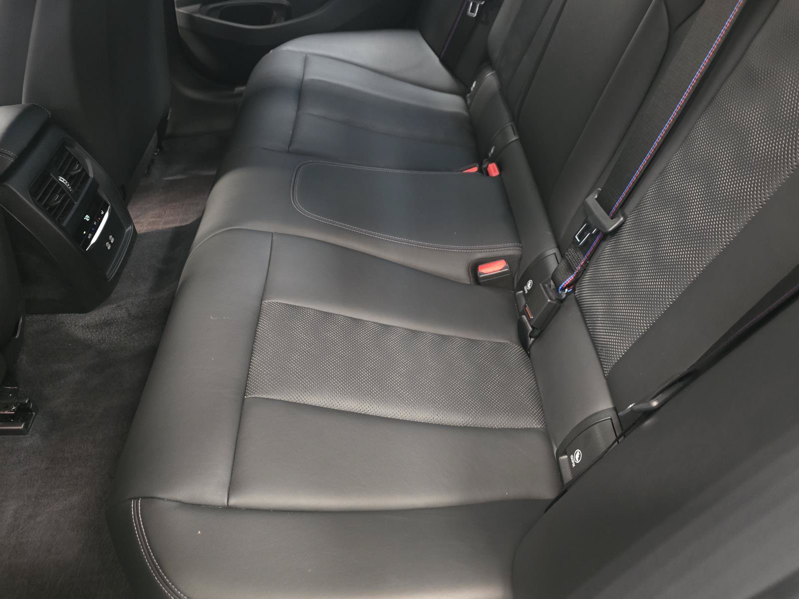 Used 2021 BMW M3 Competition w/ Executive Package RWD image 26