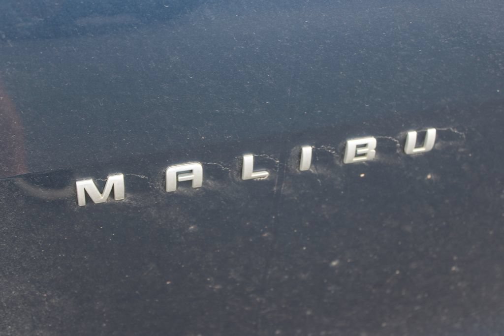 Used 2022 Chevrolet Malibu LT FWD image 14
