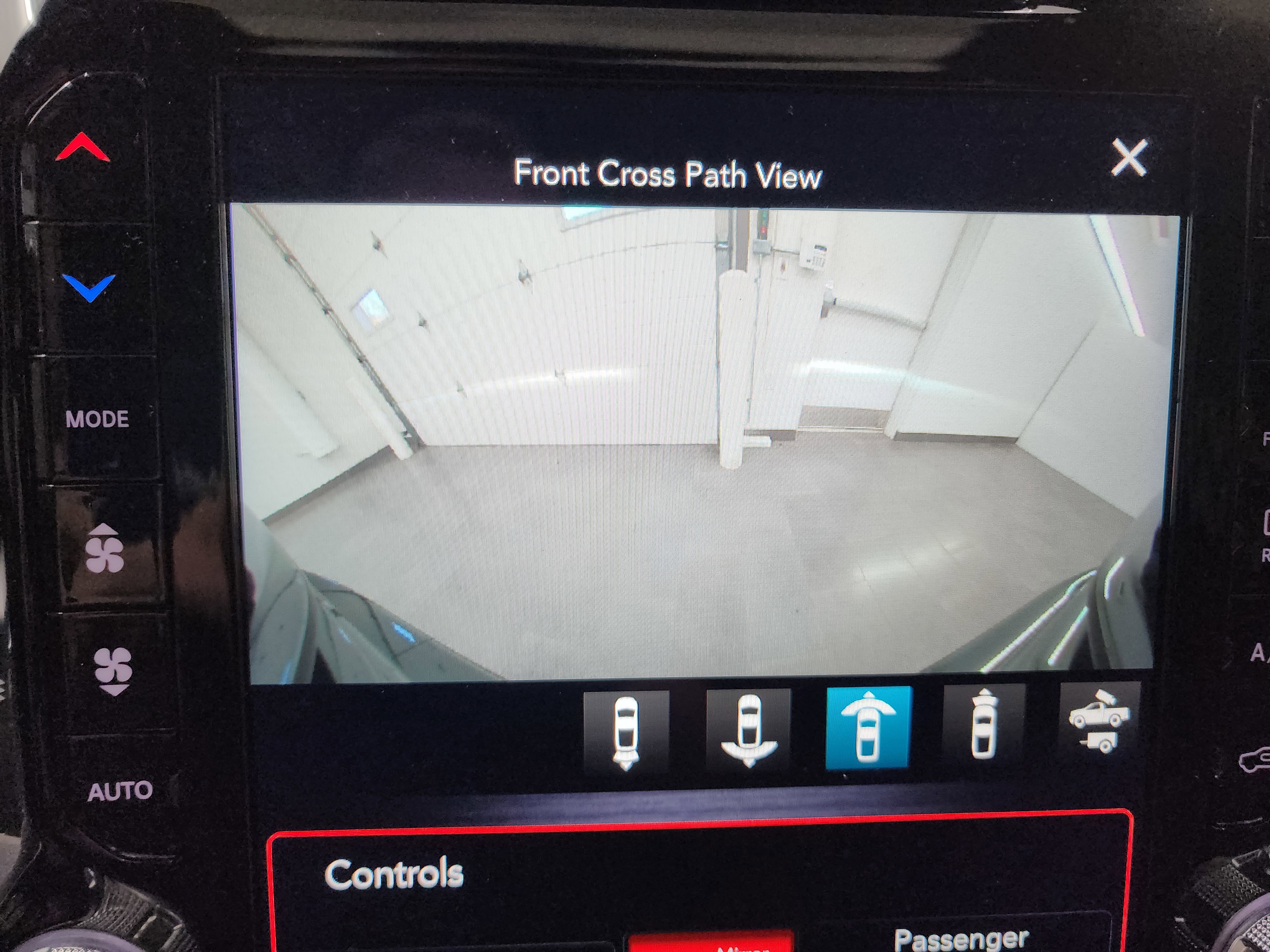 Used 2020 RAM 3500 Laramie image 62