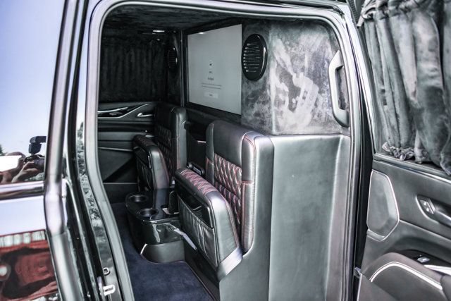 Used 2021 Cadillac Escalade ESV Sport w/ Driver Assist Tech Package RWD image 13