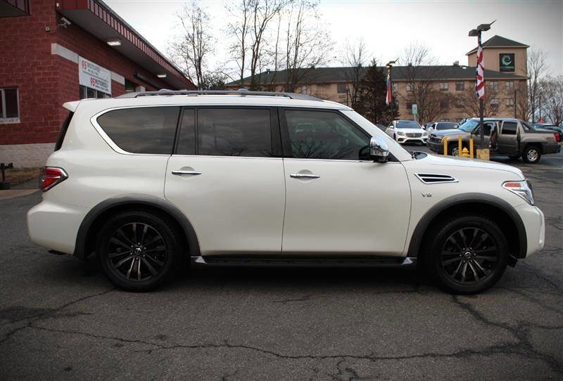 Used 2018 Nissan Armada Platinum w/ Interior Lighting Package image 6