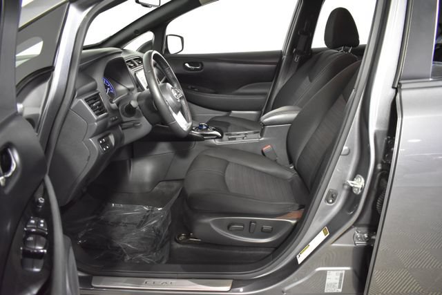 Used 2024 Nissan Leaf SV Plus FWD image 11