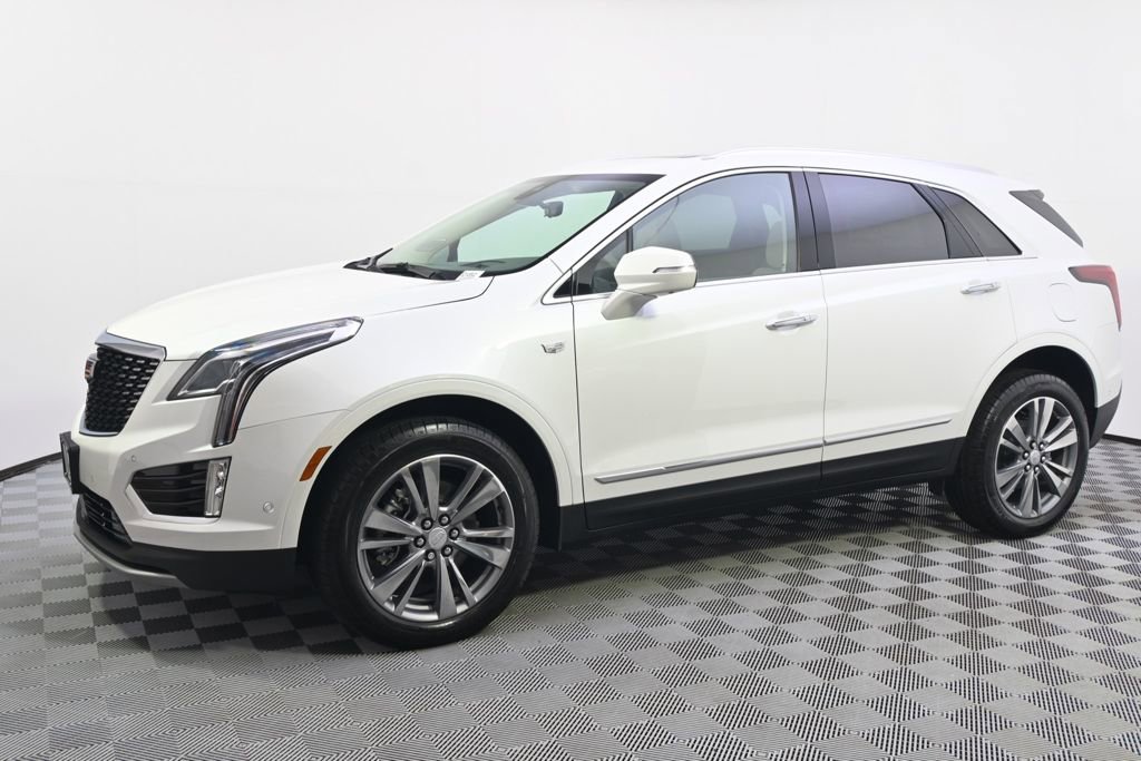 New 2025 Cadillac XT5 Premium Luxury w/ Technology Package image 2