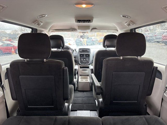 Used 2016 Dodge Grand Caravan SE w/ Quick Order Package 29E SE image 11
