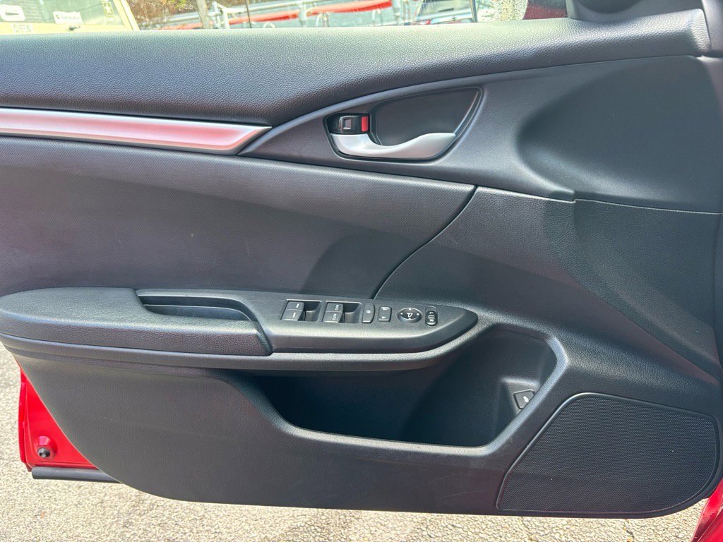 Used 2020 Honda Civic Sport image 7