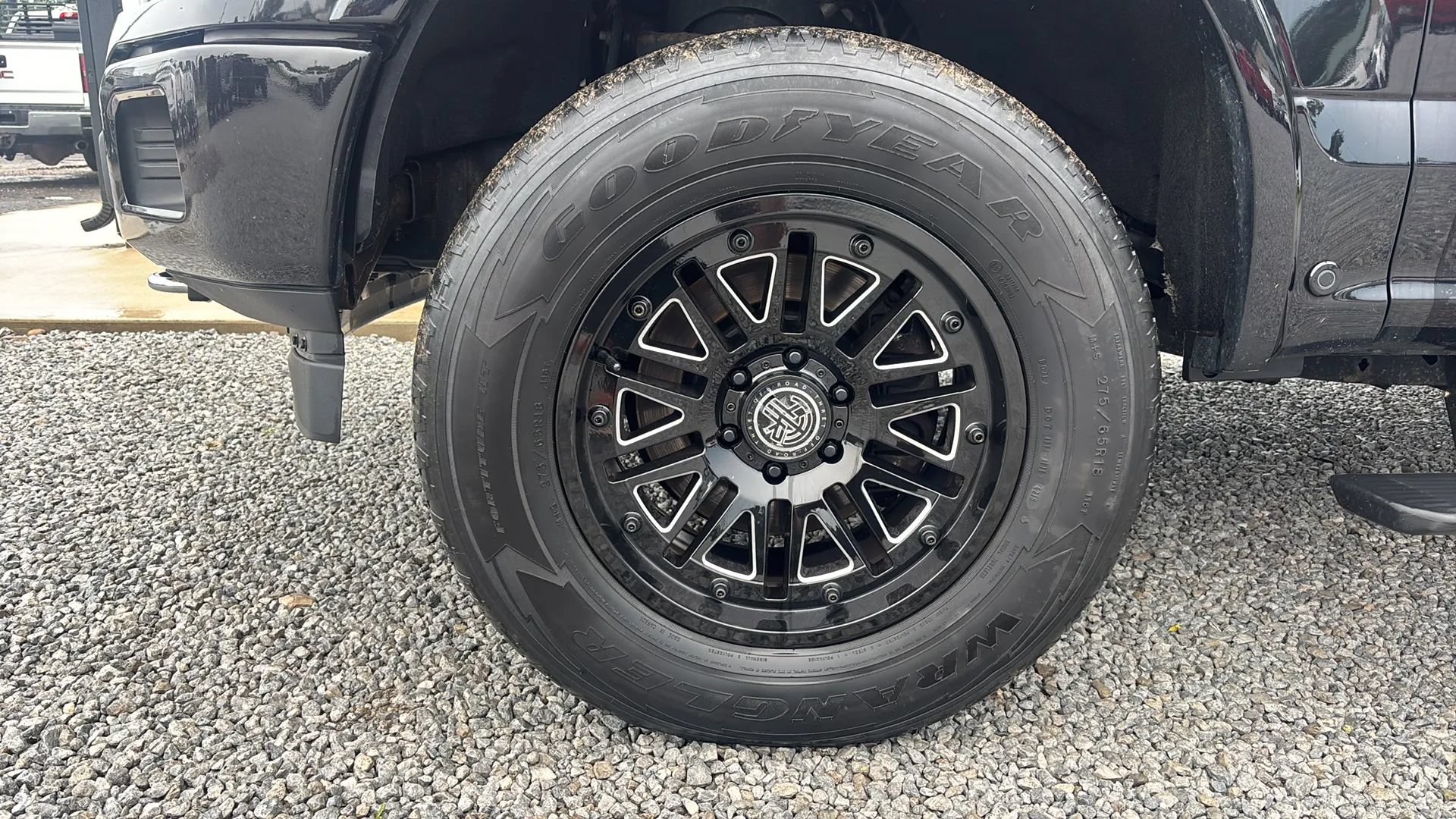 Used 2019 Ford F150 Platinum w/ Technology Package AWD/4WD image 16