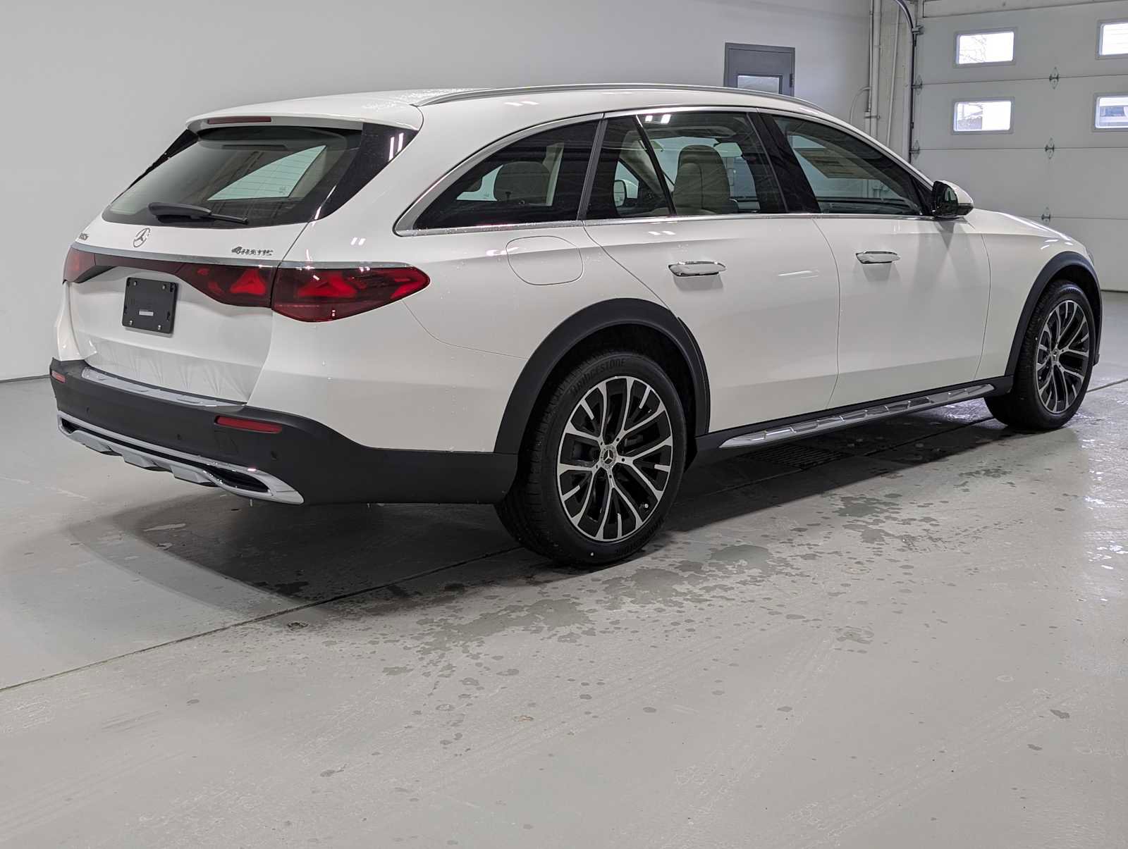 New 2026 Mercedes-Benz E 450 4MATIC All-Terrain Wagon image 7