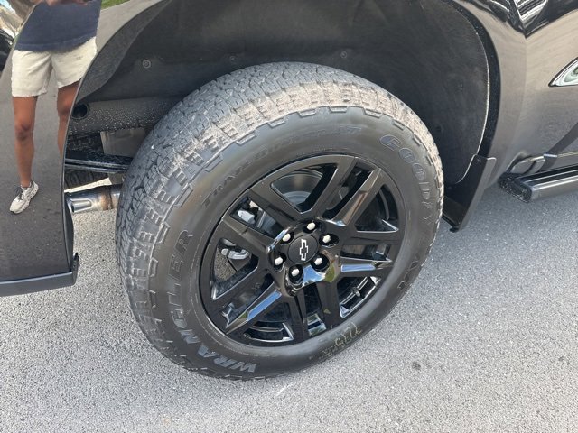 New 2026 Chevrolet Silverado 1500 High Country w/ Midnight Edition image 9