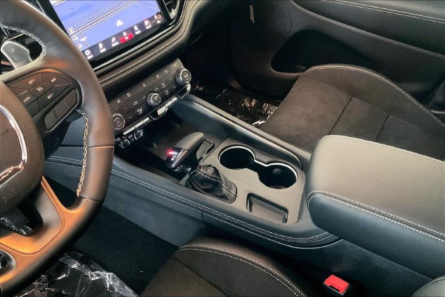 New 2026 Dodge Durango SRT Hellcat w/ 3rd Row Seating Group AWD/4WD image 7