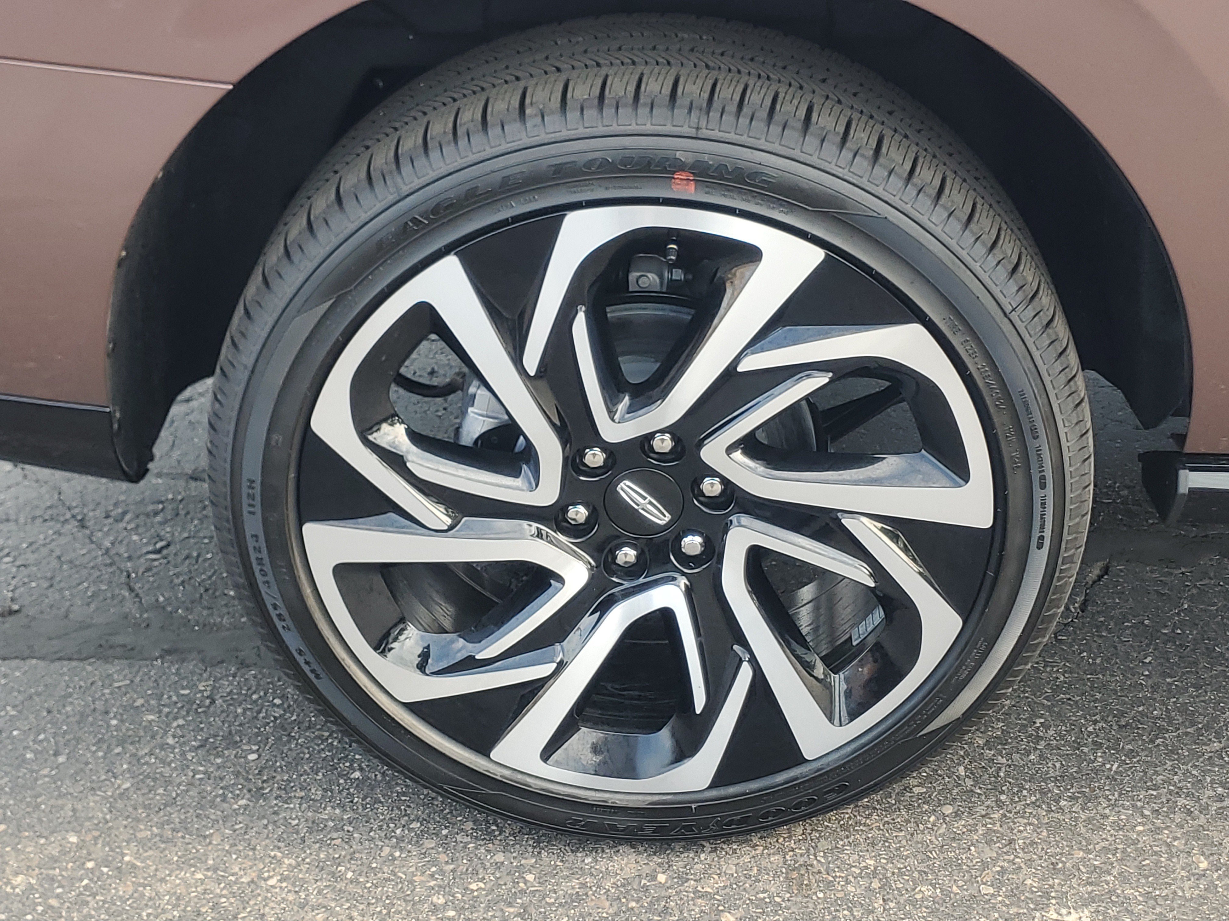 New 2027 Lincoln Navigator Black Label AWD/4WD image 5