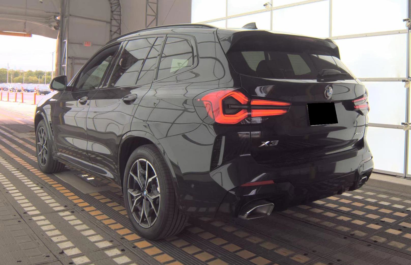 Used 2024 BMW X3 xDrive30i w/ Premium Package AWD/4WD image 7