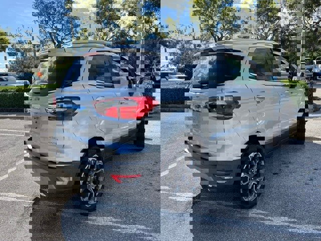 Used 2019 Ford EcoSport Titanium image 4